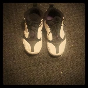 Jordan's size 11